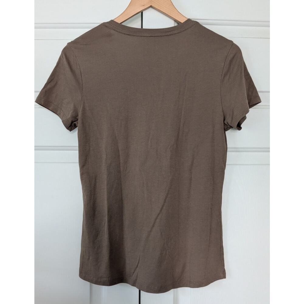 Quince V Neck Shirt in Dark Toupe - Picture 2 of 5